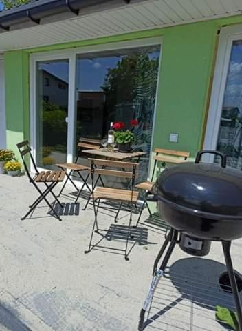 Zielony Domek Holiday home Piersciec